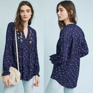 Anthropologie nwot size 2 Ashton blouse navy bejeweled Vanessa & Virginia